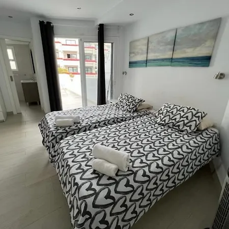 Tortugas Perfect By Sunkeyrents Playa de las Americas (Tenerife)